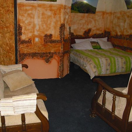 Guesthouse Star Georgia Тбілісі Екстер'єр фото