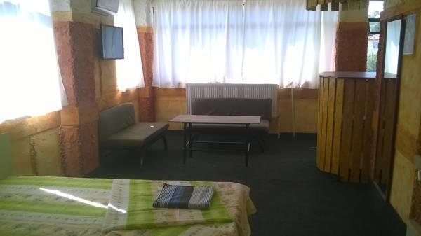 Guesthouse Star Georgia Тбілісі Екстер'єр фото